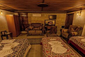Goreme Valley Cave House