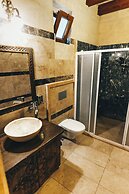 Goreme Valley Cave House