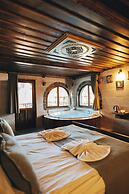 Goreme Valley Cave House