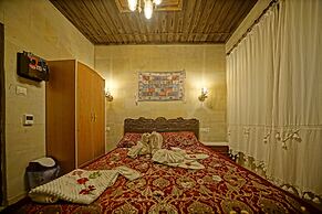 Goreme Valley Cave House