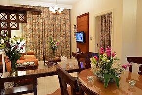 Comfort Hotel Suites