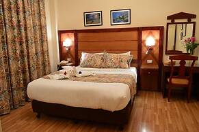 Comfort Hotel Suites