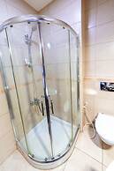 Comfort Hotel Suites