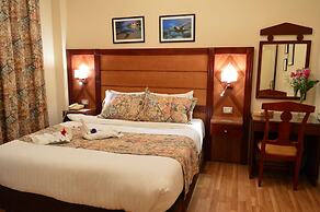 Comfort Hotel Suites