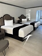 Holiday Isles Resort