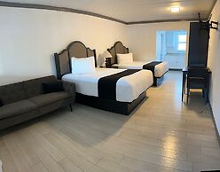 Holiday Isles Resort