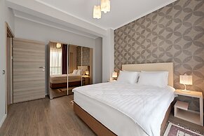 Tomis Garden Aparthotel