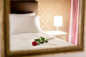 Tomis Garden Aparthotel