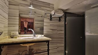 Panoramic Cave Hotel