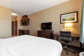 Best Western Plus Moosomin Hotel