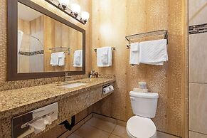 Best Western Plus Moosomin Hotel