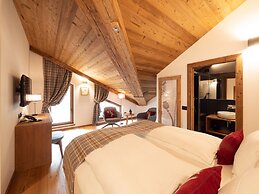 FIORI Dolomites Experience Hotel