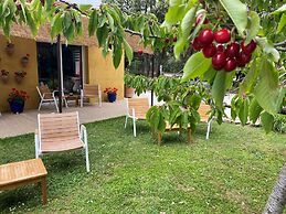 Logis La Bastide De Grignan Hotel & Restaurant