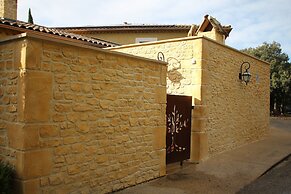 Logis Hôtel La Bastide de Grignan & Restaurant La Chênaie