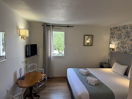 Logis Hôtel La Bastide de Grignan & Restaurant La Chênaie