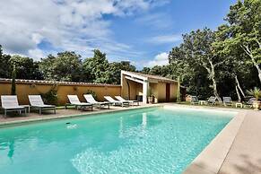 Logis La Bastide De Grignan Hotel & Restaurant