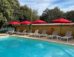 Logis La Bastide De Grignan Hotel & Restaurant