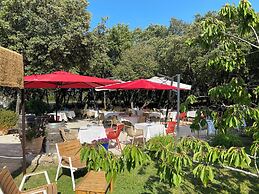 Logis La Bastide De Grignan Hotel & Restaurant