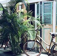 Le Temps des Cerises Hotel Beach