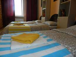 Chemodan Hotel