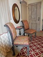 The Suites by Villa Valentina