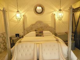 The Suites by Villa Valentina