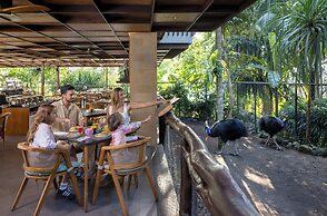 Sanctoo Suites and Villas