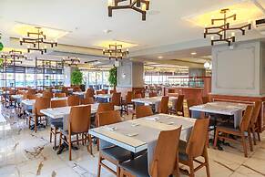 Sunprime C-Lounge Hotel - Adults Only