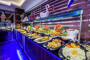 Kleopatra Blue Hawaii Hotel