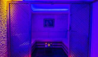 Kleopatra Blue Hawaii Hotel