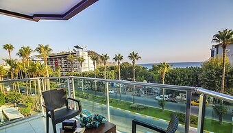 Kleopatra Blue Hawaii Hotel