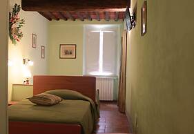 Bed & Breakfast Lucca Fora