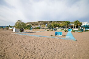 Kastri Boutique Beach