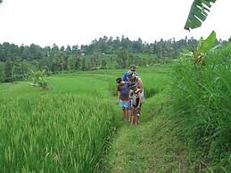 Santhiku Hotel, Villas, Yoga & SPA