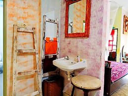 Santhiku Hotel, Villas, Yoga & SPA