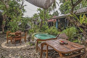 Santhiku Hotel, Villas, Yoga & SPA