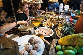 Santhiku Hotel, Villas, Yoga & SPA