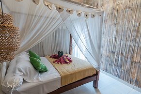 Santhiku Hotel, Villas, Yoga & SPA