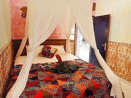 Santhiku Hotel, Villas, Yoga & SPA