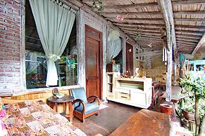 Santhiku Hotel, Villas, Yoga & SPA