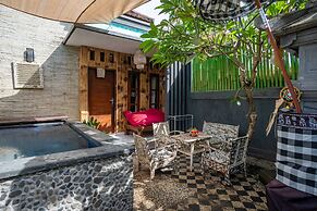 Santhiku Hotel, Villas, Yoga & SPA