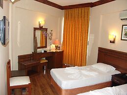 Kleopatra İkiz Otel