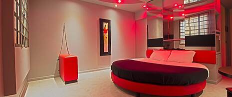Silk Motel