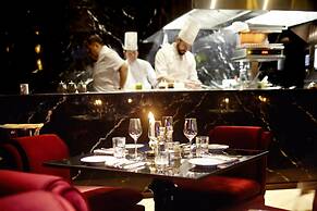 Provocateur, Berlin, a part of Sircle Collection