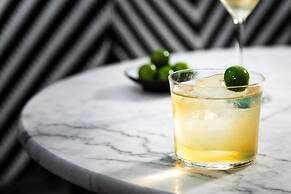 Provocateur, Berlin, a part of Sircle Collection