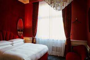 Provocateur, Berlin, a part of Sircle Collection