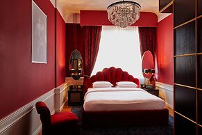 Provocateur, Berlin, a part of Sircle Collection