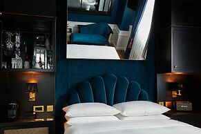 Provocateur, Berlin, a part of Sircle Collection