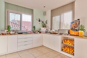 Ionian Aura Apartments