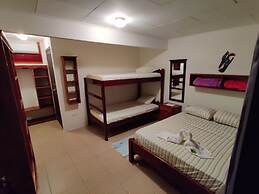 Cabinas Pura Vida Bed & Breakfast